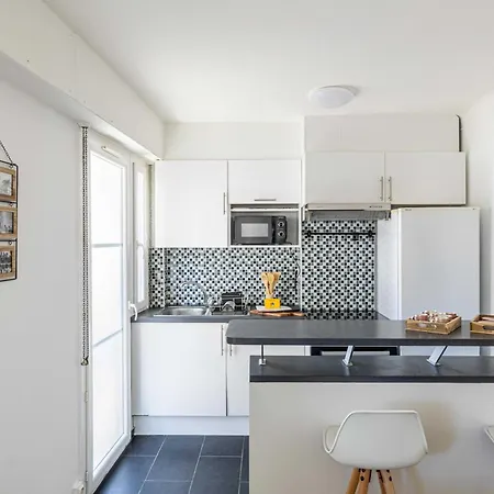 Apartment Charming A C 1br 4p - Antibes